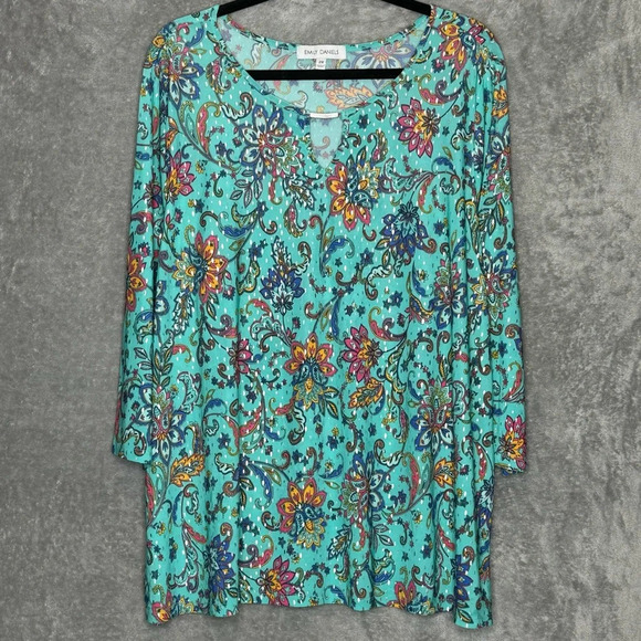 Emily Daniels 2X Shirt Top Blue Floral Flower 3/4 Sleeve Keyhole Scoop Neck - Picture 1 of 7